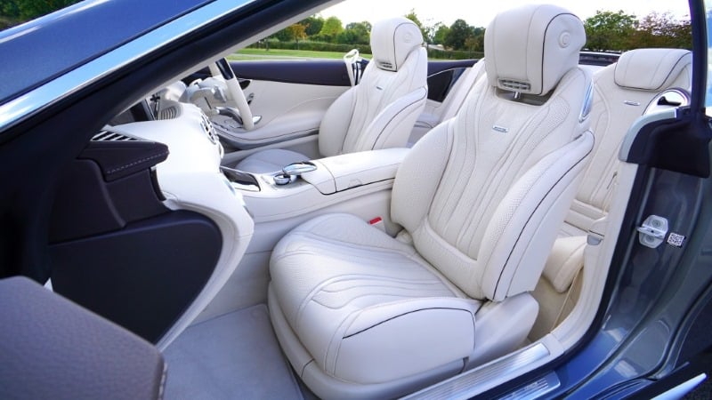 Faux Leather Vs Real Car Seats Which Are Best Ing And - Best Way To Clean White Leather Car Seats