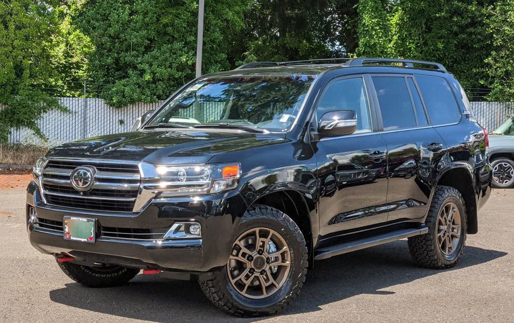 Toyota Land Cruiser Vs. 4Runner: What's The Difference?